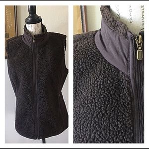 SOLD 10/5/19 Faux Shearling Fuzzy Vest Large